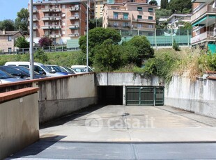 Garage/Posto auto in Affitto in Via Colonnello Enrico Franceschi a Chiavari