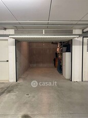 Garage/Posto auto in Affitto in Via Pietro Sassaro a Jesolo
