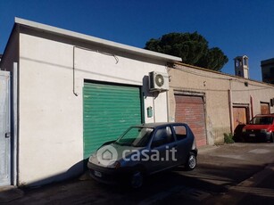 Negozio/Locale commerciale in Affitto in a Palermo