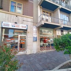 Negozio/Locale commerciale in Affitto in Corso Vittorio Emanuele II 158 a Pescara