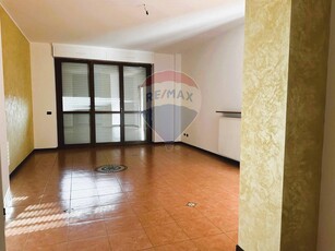 Quadrilocale con terrazzo a Cambiago