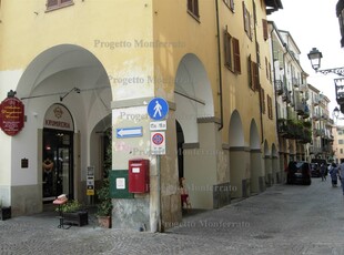 Trilocale in Via Roma a Casale Monferrato