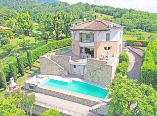 Villa con terrazzo a Palazzago