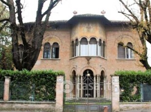 Villa in Affitto in a Reggio Emilia