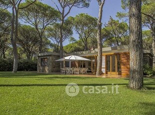 Villa in Affitto in Roccamare a Castiglione della Pescaia
