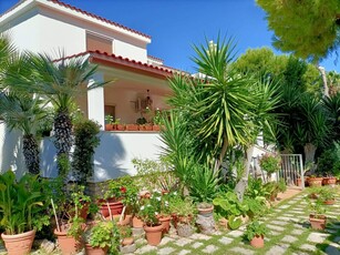 Villa in vendita a Taranto - Zona: S. Vito