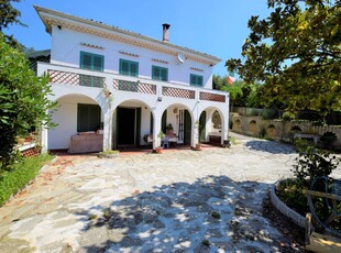 Villa in Vendita Moncalieri
