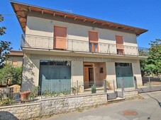 Casa Indipendente in vendita a Montepulciano via Sandro Pertini