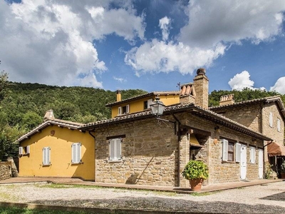 Incantevole casa a Assisi con piscina
