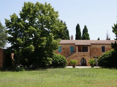 Rustico in vendita a Montalcino