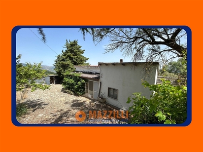 Villa in vendita a Potenza - Zona: Zona Rurale