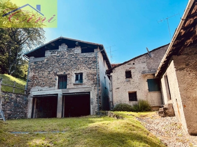 villa indipendente in vendita a Ponte in Valtellina