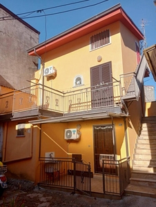 casa in vendita a Moschiano