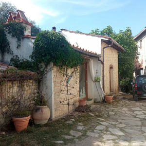 rustico / casale in vendita a Rignano sull'Arno