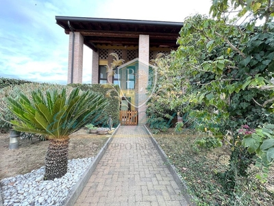 Villa a schiera in Cascina Barbinetta, Lodi, 4 locali, 3 bagni, 140 m²