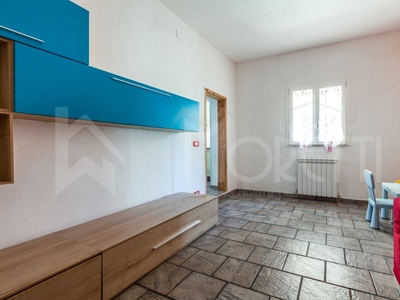 Quadrilocale in Via Giuseppe Garibaldi, Livorno, 1 bagno, 81 m²