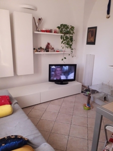 Trilocale a Livorno, 1 bagno, 50 m², 1° piano, buono stato in vendita