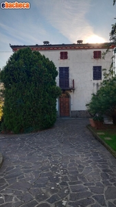 Villa a Colle di Compito