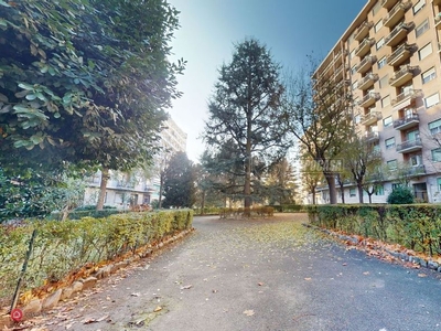 Appartamento in Vendita in Corso Traiano 64 a Torino