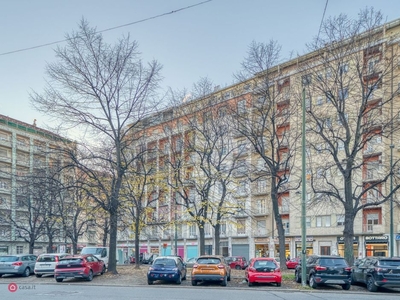 Appartamento in Vendita in Piazza villari 3 a Torino