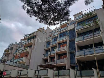 Appartamento in Vendita in Piazzale Roberto Ardigò a Roma