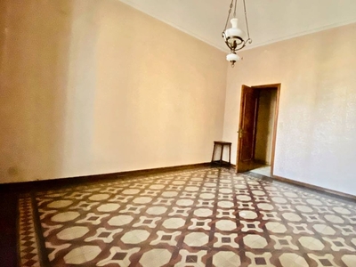 Appartamento in Via Duca degli Abruzzi 141, Catania, 5 locali, 2 bagni