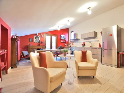 Appartamento in Via Pantaneto, Siena, 5 locali, 3 bagni, 147 m²