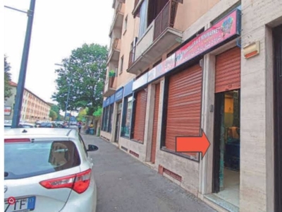 Negozio/Locale commerciale in Vendita in Viale Giovanni Suzzani 250 a Milano