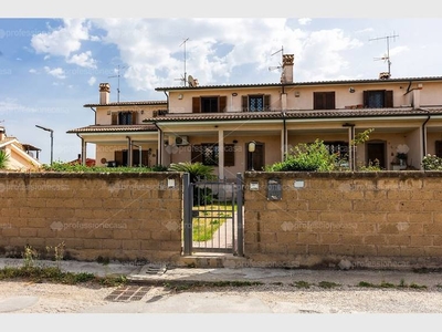 Villa a schiera in vendita a Ardea, Via Prato - Ardea, RM