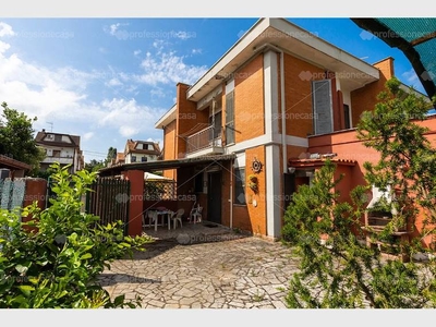 Villa in vendita a Ardea, Viale Colle Romito - Ardea, RM